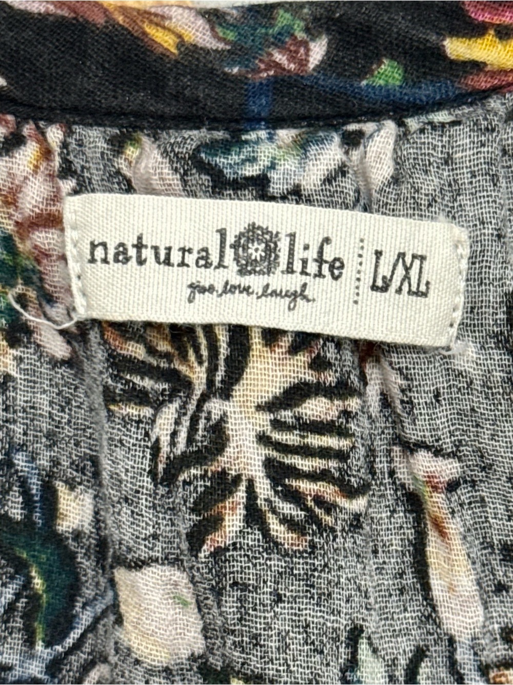 NATURAL LIFE Dark Floral Short Dress - Picture 8 of 8